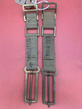 Charger l&#39;image dans la galerie, Original WW2 British Army 37 Pattern Webbing Brace Adaptors Pair
