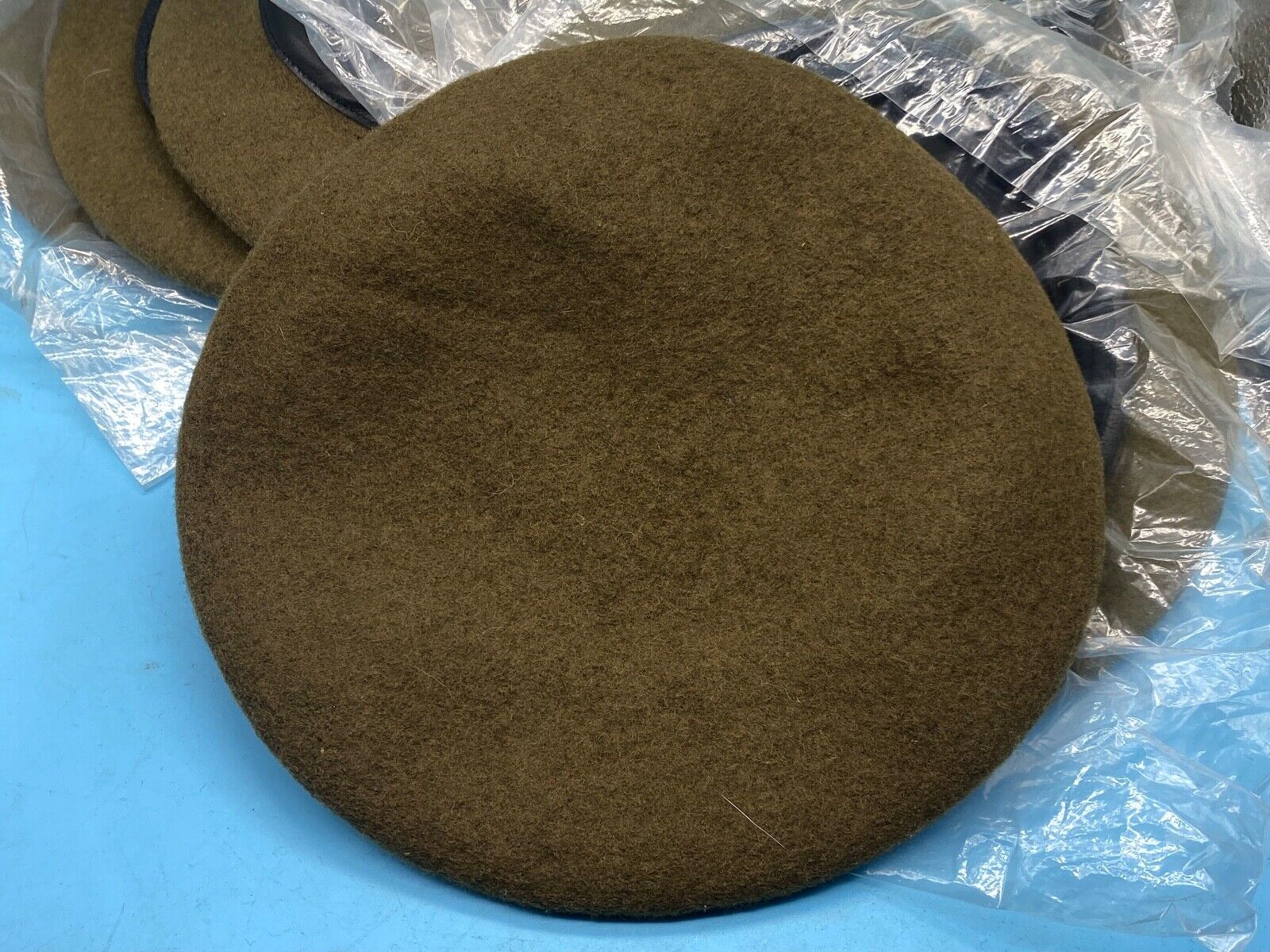 Original British Army Guards Division Beret - Dress Uniform Hat NEW - Size 48 - The Militaria Shop