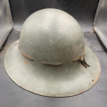 Lade das Bild in den Galerie-Viewer, Image #3
