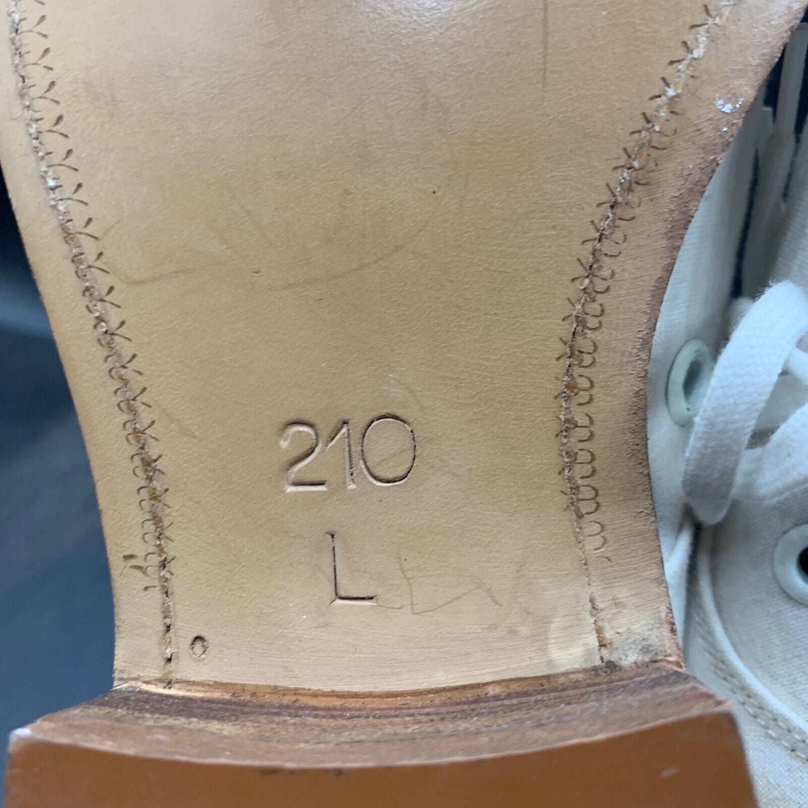 Genuine British Army Summer White Dress Shoes - Size 210 - Approx UK 2.5 - The Militaria Shop