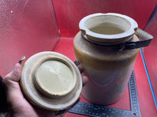 Lade das Bild in den Galerie-Viewer, Original WW2 British Army Anti-Gas Ointment Carrying Container with Lid
