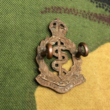 Charger l&#39;image dans la galerie, Original British Army WW2 Collar Badge - Royal Army Medical Corps RAMC - The Militaria Shop
