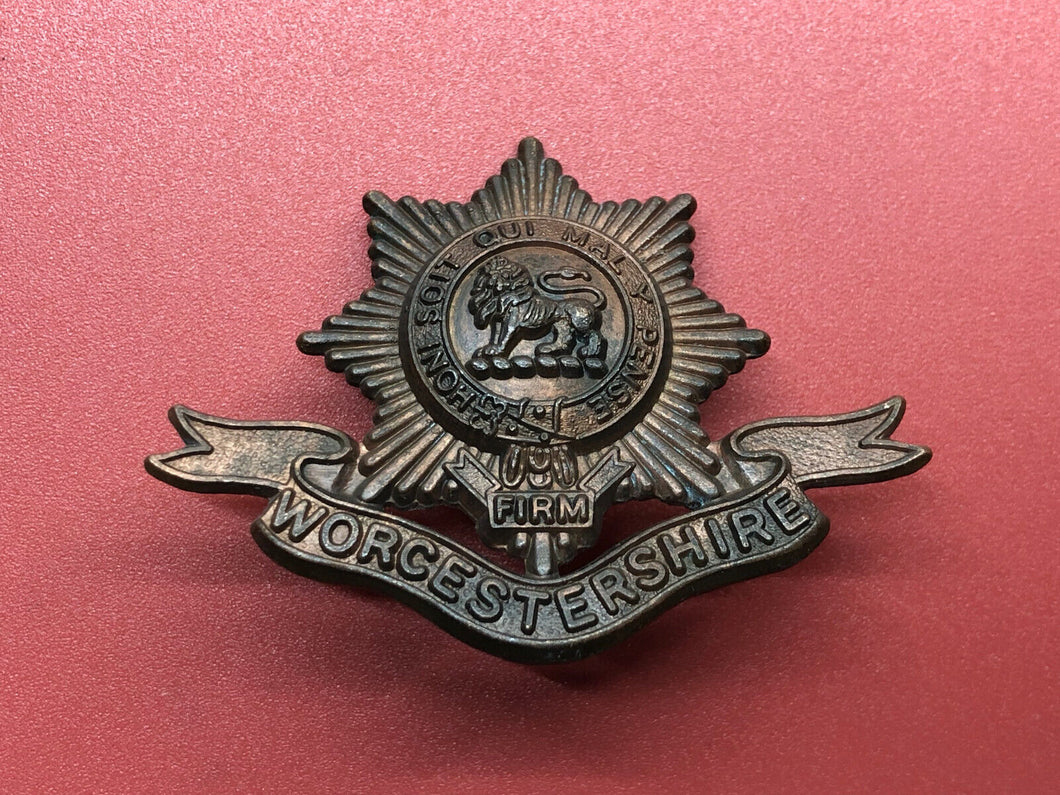 Original WW1 British Army Cap Badge - Worcestershire Regiment