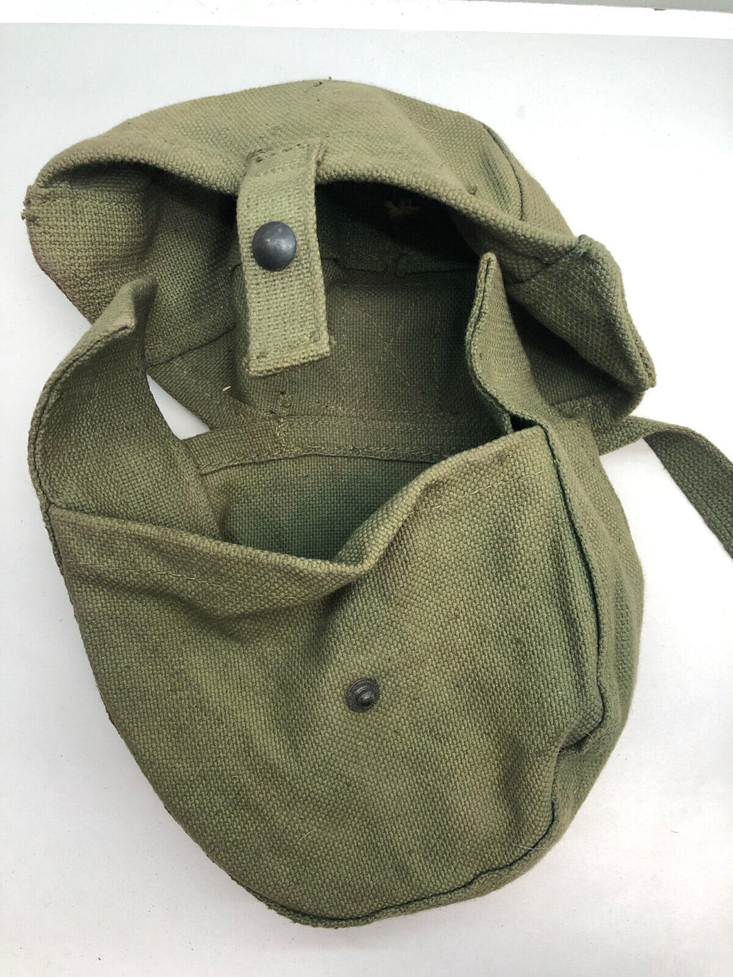 Original WW2 British Army 37 Pattern Lewis Pouch - South African Made 1941