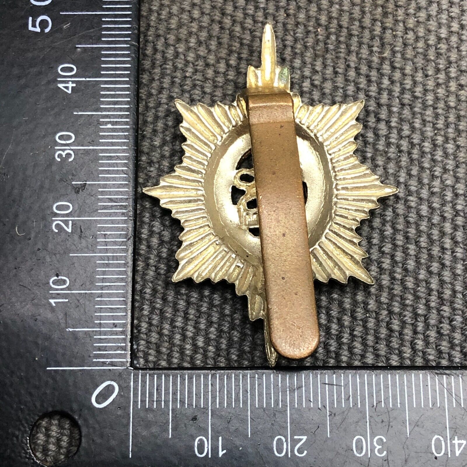 Original WW2 British Army Cap Badge - Worcestershire Regiment - The Militaria Shop