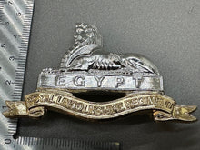 Load image into Gallery viewer, Royal Lincolnshire Regiment - Genuine British Army Cap Badge
