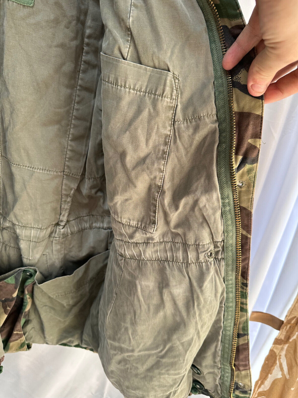 Genuine British Army Surplus DPM Camouflaged 1968 Pattern Smock - Size 36" Chest - The Militaria Shop