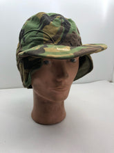 Charger l&#39;image dans la galerie, Original British Army 1968 68 Pattern Cold Weather Combat Camouflaged Cap
