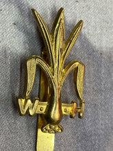 Load image into Gallery viewer, British Army - Welsh Horse Regiment Cap Badge - Modern Made
