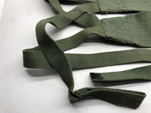 Charger l&#39;image dans la galerie, Original WW2 British Army 44 Pattern Equipment Y Straps / Cross Straps - 1945
