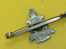 Lade das Bild in den Galerie-Viewer, Original WW1 / WW2 Enamel &amp; White Metal Royal Marines Sweetheart Brooch
