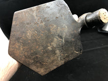 Load image into Gallery viewer, Original WW2 British Army Entrenching Tool &amp; Helve Set - Wartime Dated
