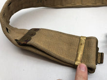 Charger l&#39;image dans la galerie, Original WW2 British Army 37 Pattern Soldiers Belt - Size Normal - 38&quot; Waist
