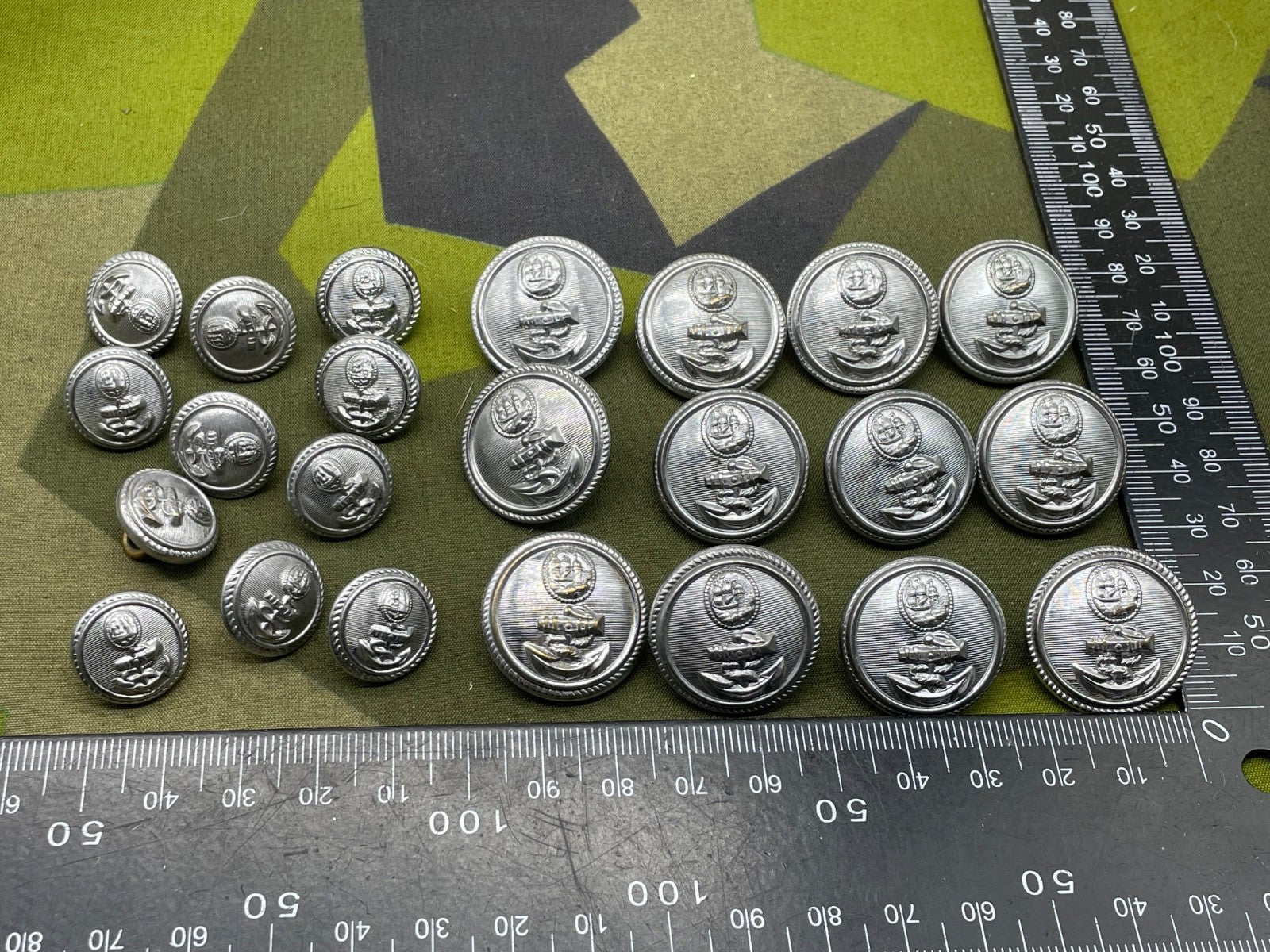 Original Port Of Bristol Authority Police (20 Officer Unit) Tunic Buttons - The Militaria Shop