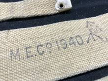 Load image into Gallery viewer, Original WW2 British Army 37 Pattern Khaki L-Straps Webbing - Wartime Dated 1940
