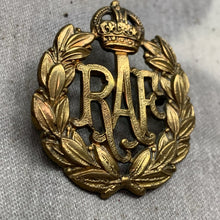 Load image into Gallery viewer, Original WW2 British Royal Air Force RAF Cap Badge
