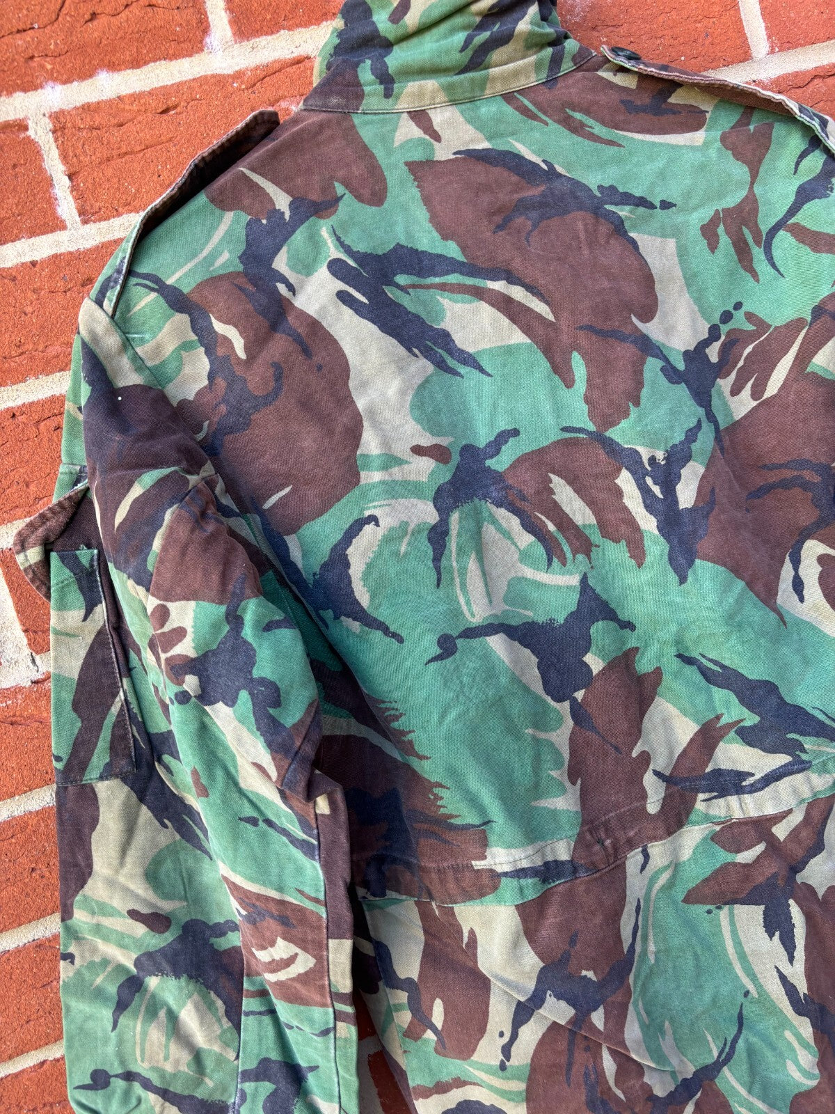 Surplus British Army DPM Smock Combat Size 170/96 - The Militaria Shop