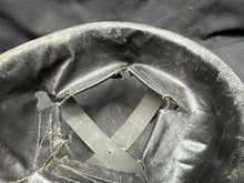 Lade das Bild in den Galerie-Viewer, Image #3
