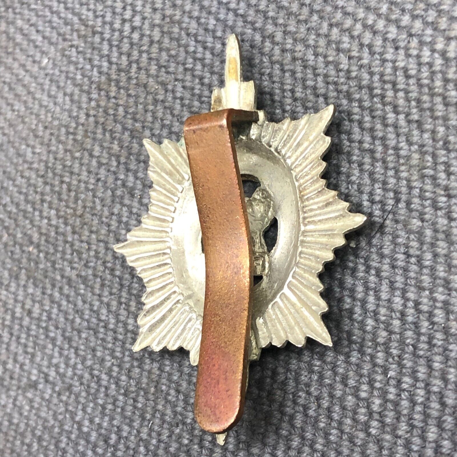 Original WW2 British Army Cap Badge - Worcestershire Regiment - The Militaria Shop