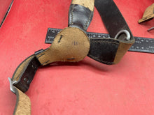 Load image into Gallery viewer, Original Post WW2 German Army Y-Straps in Leather with Metal Fittings
