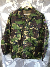 Load image into Gallery viewer, Genuine British Army DPM Camouflaged Combat Jacket Smock - 160/88
