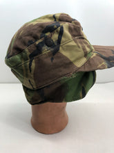 Charger l&#39;image dans la galerie, Original British Army 1968 68 Pattern Cold Weather Combat Camouflaged Cap
