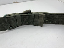 Charger l&#39;image dans la galerie, Original WW2 British Army 44 Pattern Soldiers Belt - Size 34&quot; Waist
