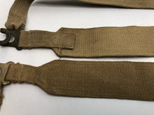 Charger l&#39;image dans la galerie, Original WW2 British Army L Strap 37 Pattern Set - Wartime Dated - Old Stock
