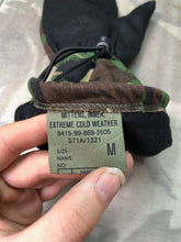 Load image into Gallery viewer, Genuine British Army DPM Camouflaged Goretex Inner Mitten Single - Size - Medium
