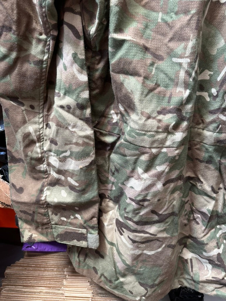 British Army MTP FR Air Crew Windproof Combat Smock NEW OLD STOCK - Size 190/104 - The Militaria Shop