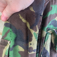 Lade das Bild in den Galerie-Viewer, Genuine British Army Smock Combat Jungle DPM Camouflage - Size 170/96
