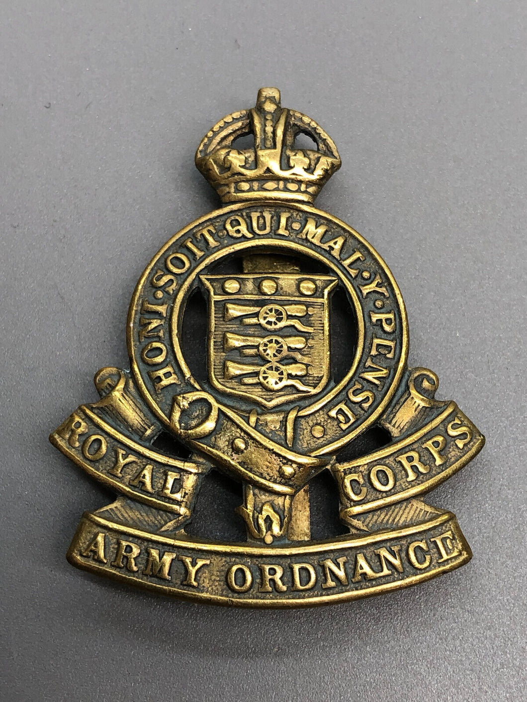 Original WW2 British Army RAOC Royal Army Ordnance Corps Cap Badge