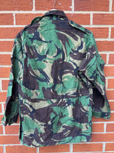 Load image into Gallery viewer, Genuine British Army DPM Camouflaged Combat Smock Jacket - Size 160/88
