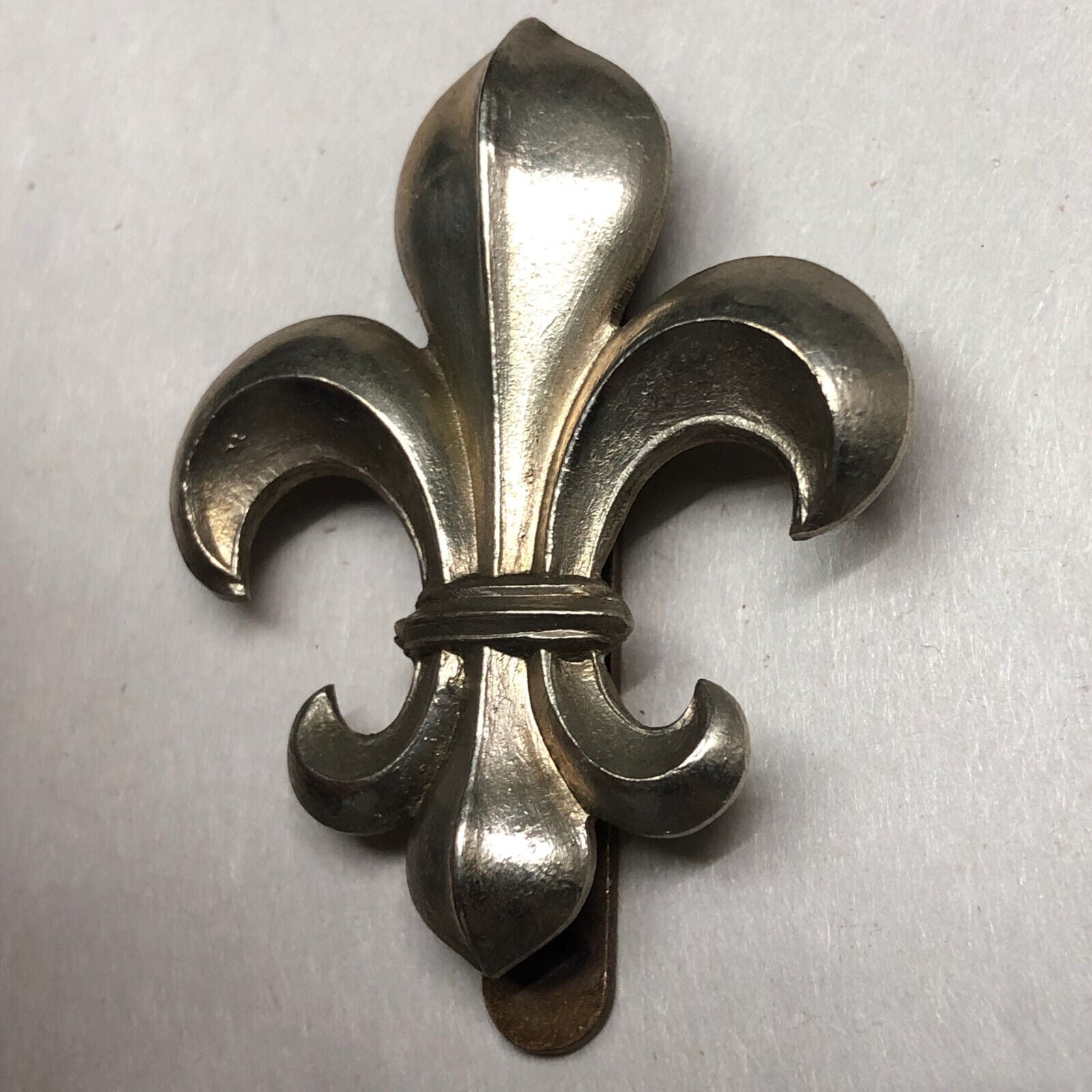 Original WW1 British Army Manchester Regiment Cap Badge - The Militaria Shop