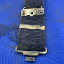 Lade das Bild in den Galerie-Viewer, WW2 British Army / RAF 37 Pattern Combat Belt - Used Original - 40&quot; Waist
