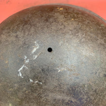 Charger l&#39;image dans la galerie, WW2 British Army Mk2 Brodie Combat Helmet - Uncleaned Untouched Original
