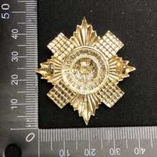 Lade das Bild in den Galerie-Viewer, Image #4
