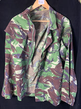 Load image into Gallery viewer, Genuine British Army DPM Camouflaged Paratrooper Royal Marine Commando Jacket
