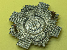 Charger l&#39;image dans la galerie, Original Royal Scots 4th &amp; 5th Territorial Battalions, Royal Scots - Cap Badge
