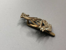 Lade das Bild in den Galerie-Viewer, WW1 British Army Royal Naval Division Hood Battalion Cap Badge
