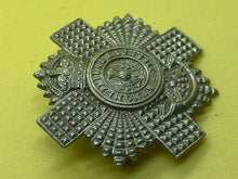 Lade das Bild in den Galerie-Viewer, Original Royal Scots 4th &amp; 5th Territorial Battalions, Royal Scots - Cap Badge
