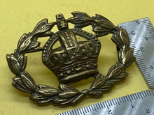 Load image into Gallery viewer, Original WW1/ WW2 British Army Warrant Officers Sleeve Badge
