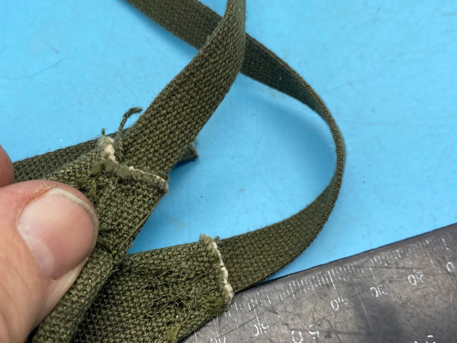 Original WW2 US Army Liner Neck Strap - The Militaria Shop