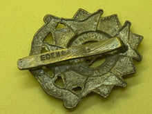 Load image into Gallery viewer, Original British Army WW1/ WW2 Bedfordshire &amp; Hertfordshire Regiment Cap Badge
