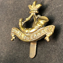 Lade das Bild in den Galerie-Viewer, Image #3
