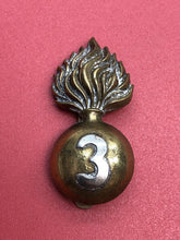 Load image into Gallery viewer, Original WW1 British Army Cap Badge - 3rd City of London Rifle Volunteers
