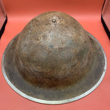 Charger l&#39;image dans la galerie, Original WW2 British Army Mk2 Brodie Combat Helmet - South African Made

