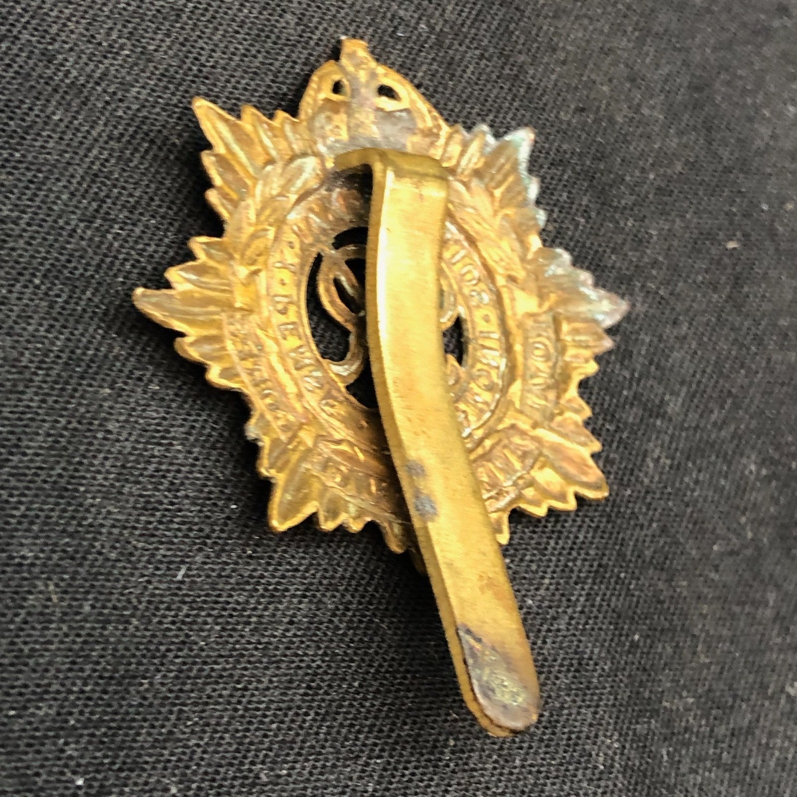 Original British Army Cap Badge - Royal Army Service Corps - The Militaria Shop
