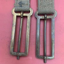 Charger l&#39;image dans la galerie, Original WW2 British Army 37 Pattern Webbing Brace Adaptors Pair
