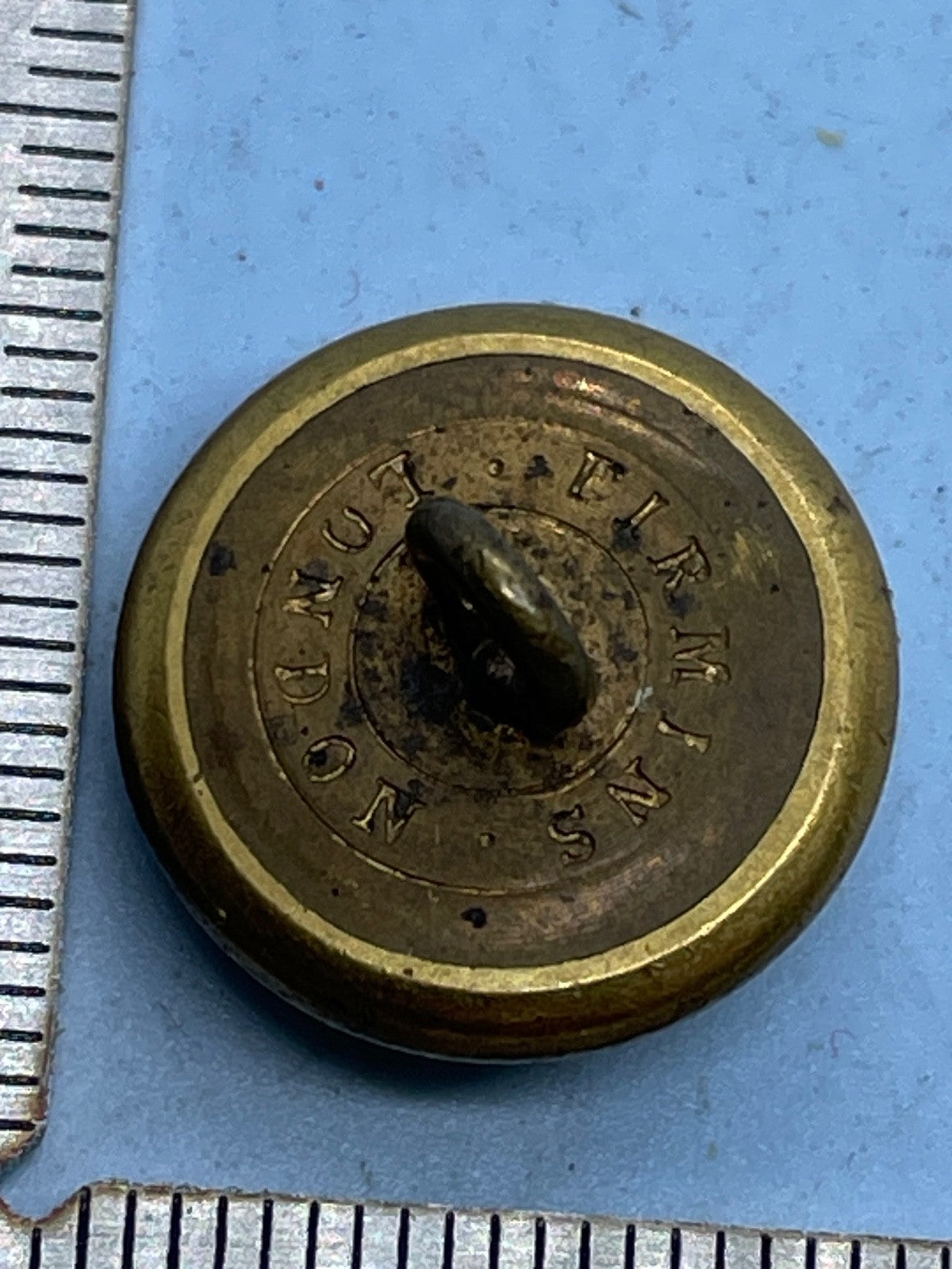 Original British Army Victorian Crown - Gilt Navy Button - The Militaria Shop